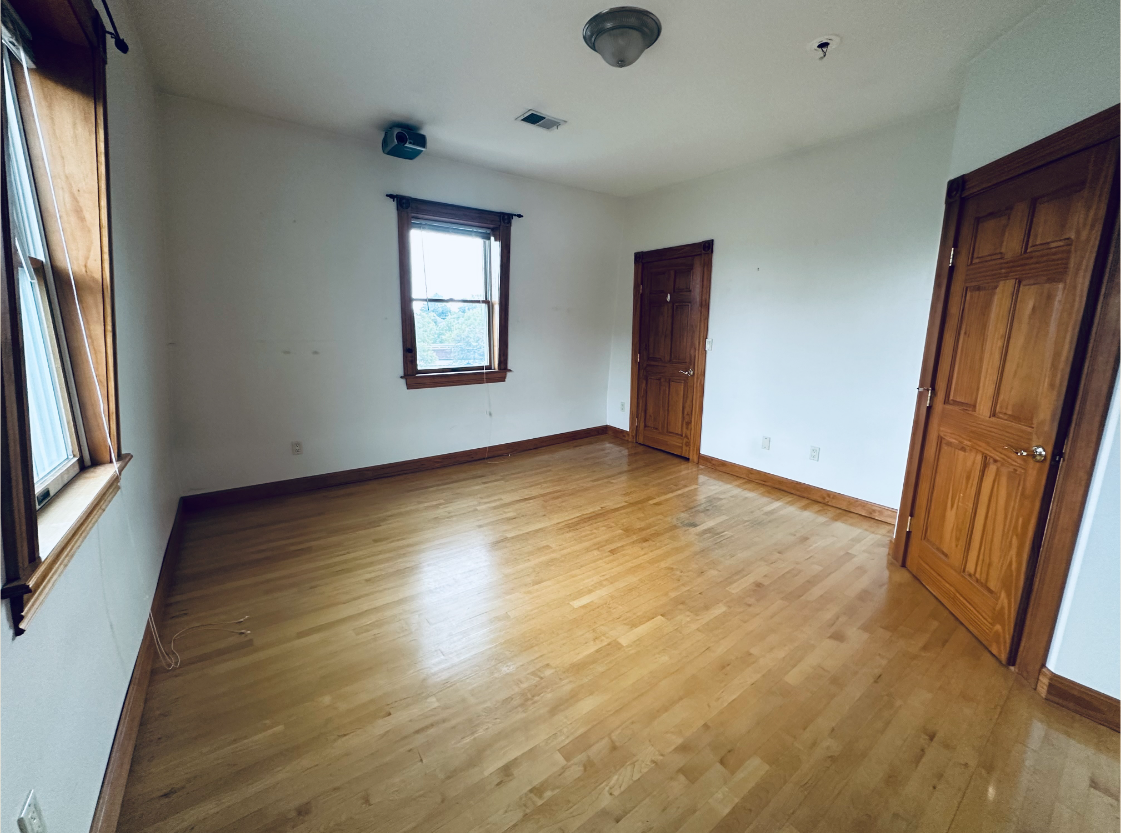 10 Warren St, West Medford