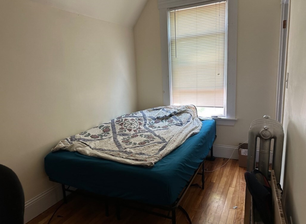 120 Walnut St, Winter Hill