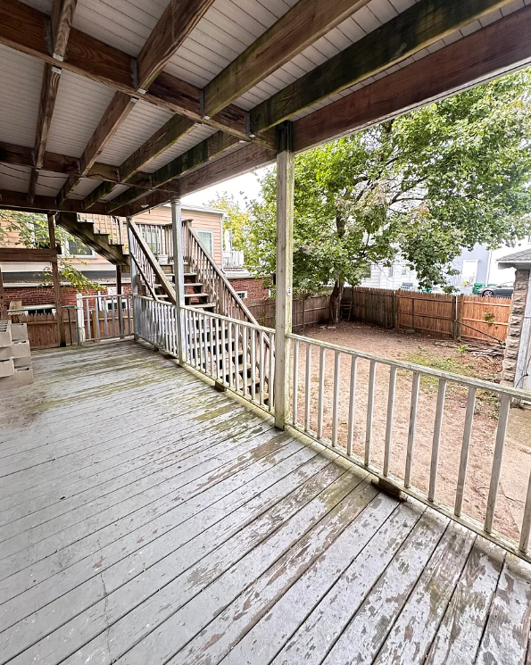 79 Capen St, Medford