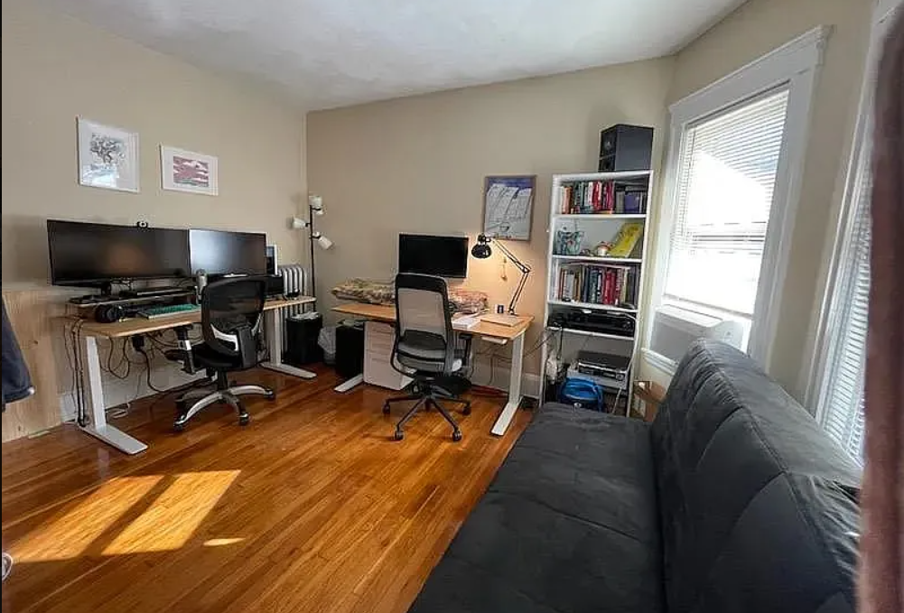 19 Berwick Rd, South Medford