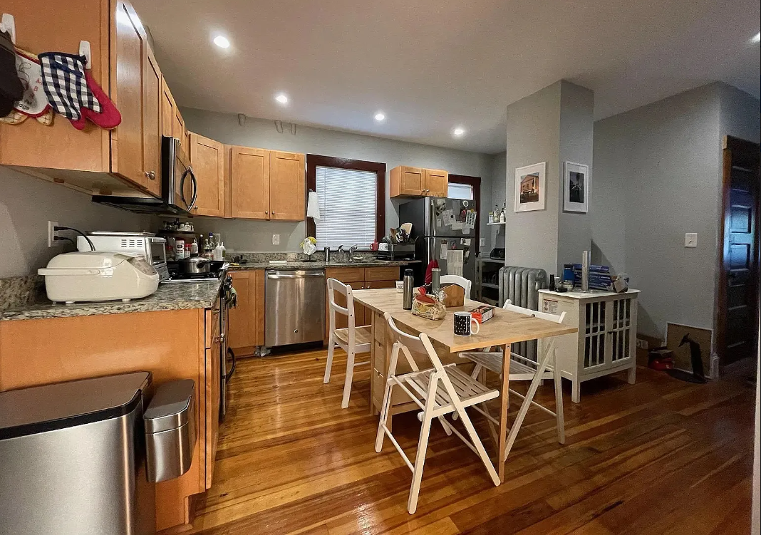 19 Berwick Rd, South Medford