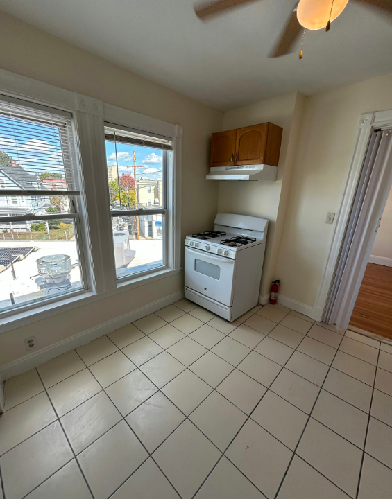 86 Prentiss St, Watertown