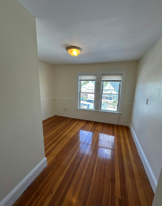 86 Prentiss St, Watertown