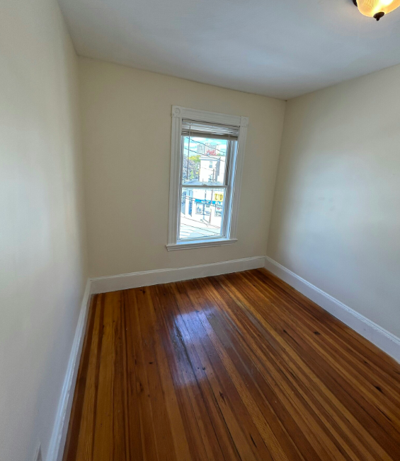 86 Prentiss St, Watertown