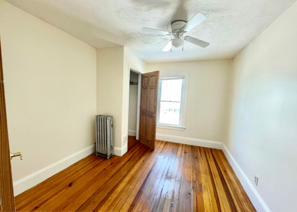 86 Prentiss St, Watertown