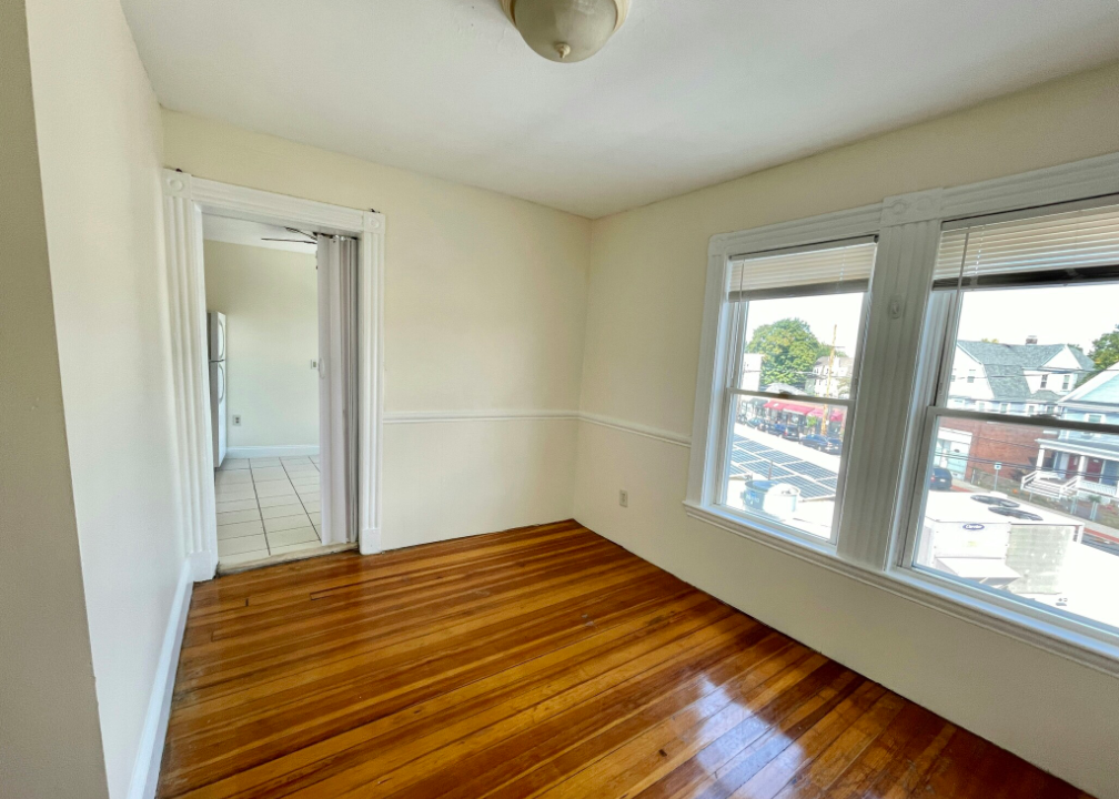 86 Prentiss St, Watertown