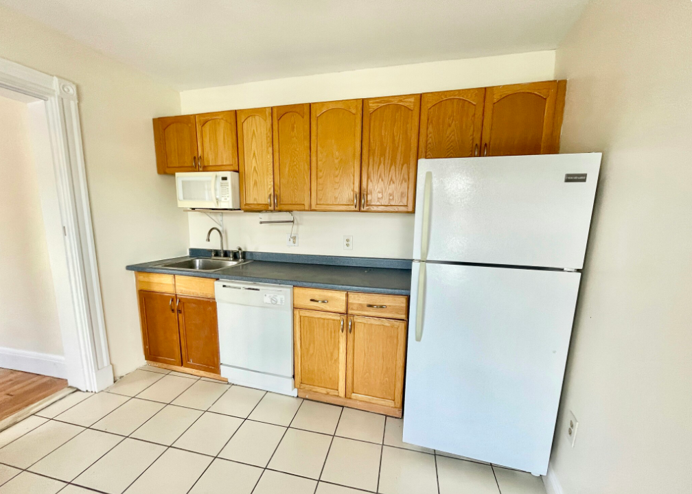 86 Prentiss St, Watertown