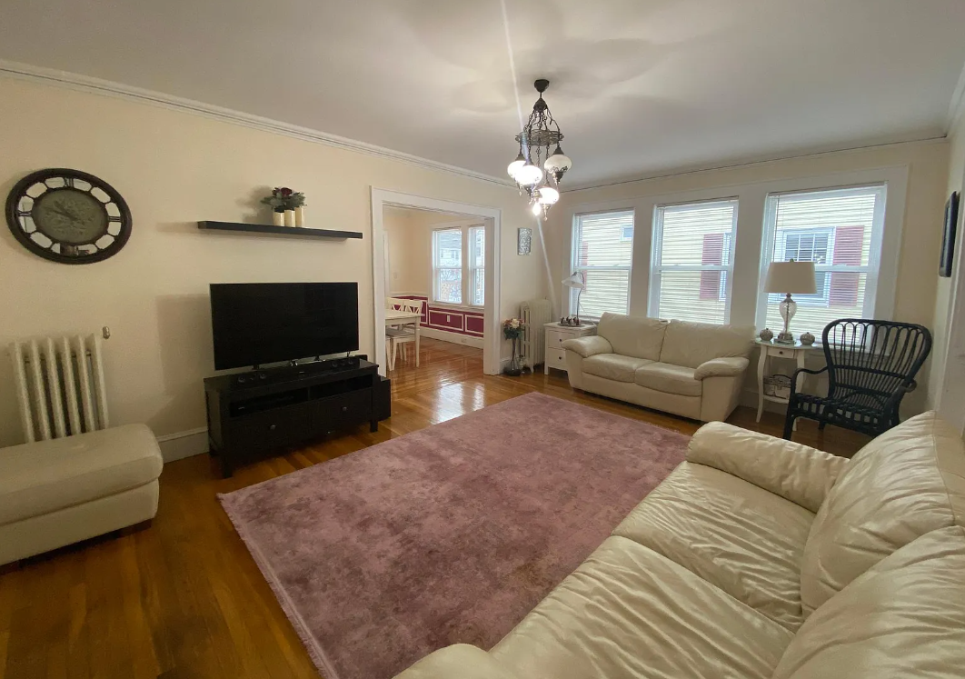 90 Belmont St, Watertown