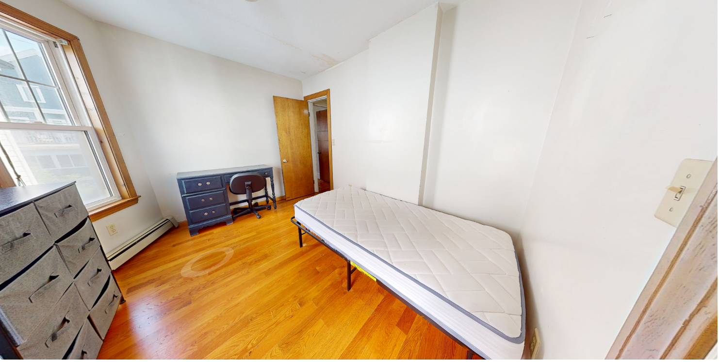 27 Princeton St, South Medford