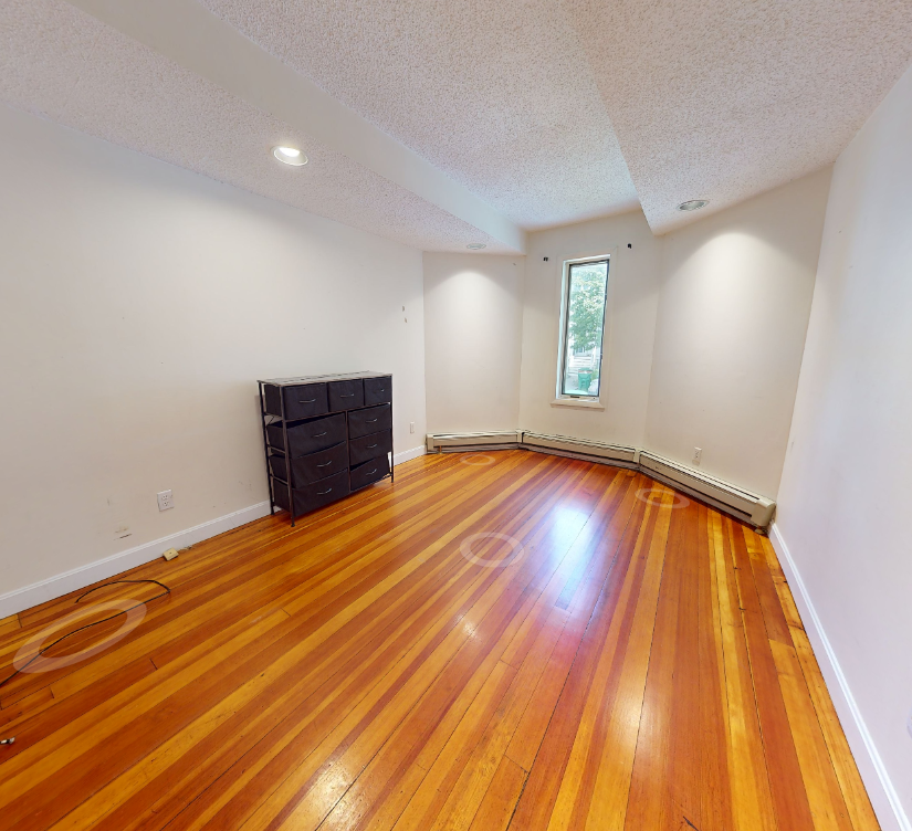 27 Princeton St, South Medford