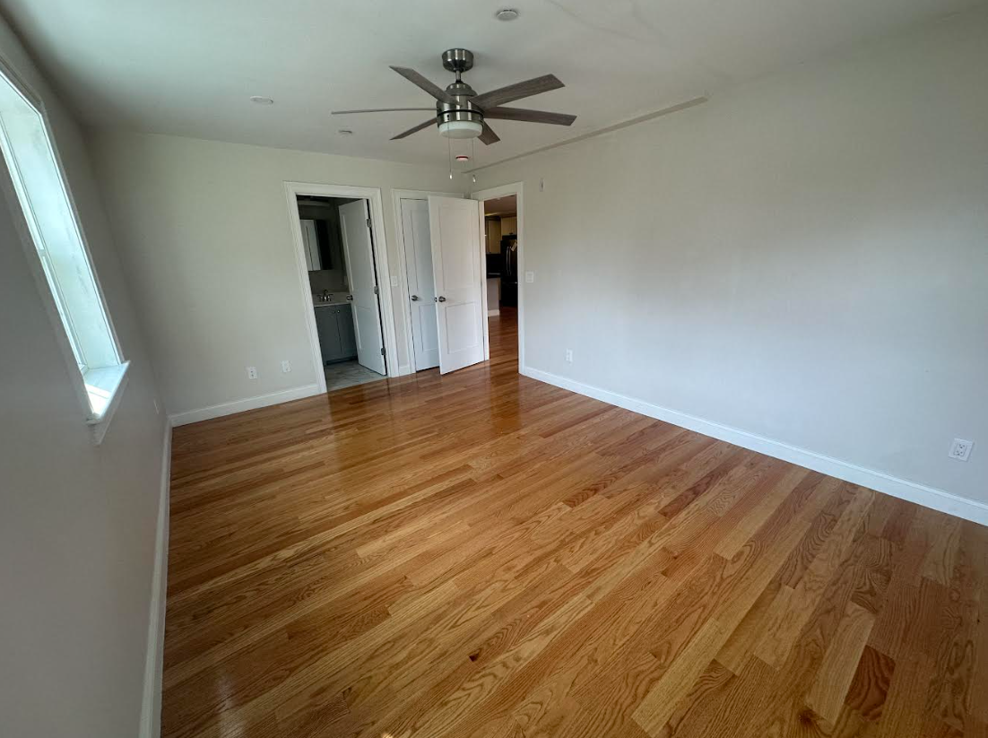 628 Trapelo Rd, Belmont