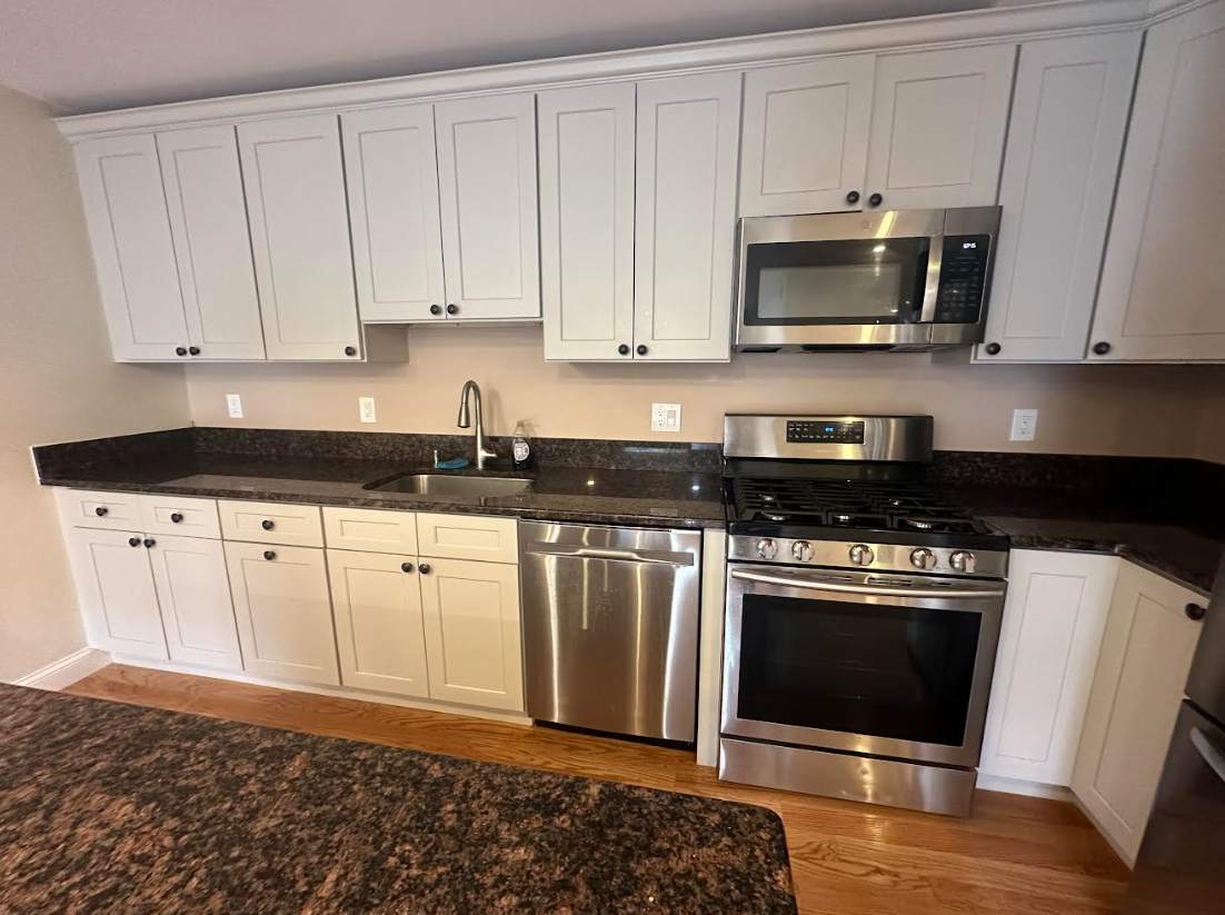 628 Trapelo Rd, Belmont