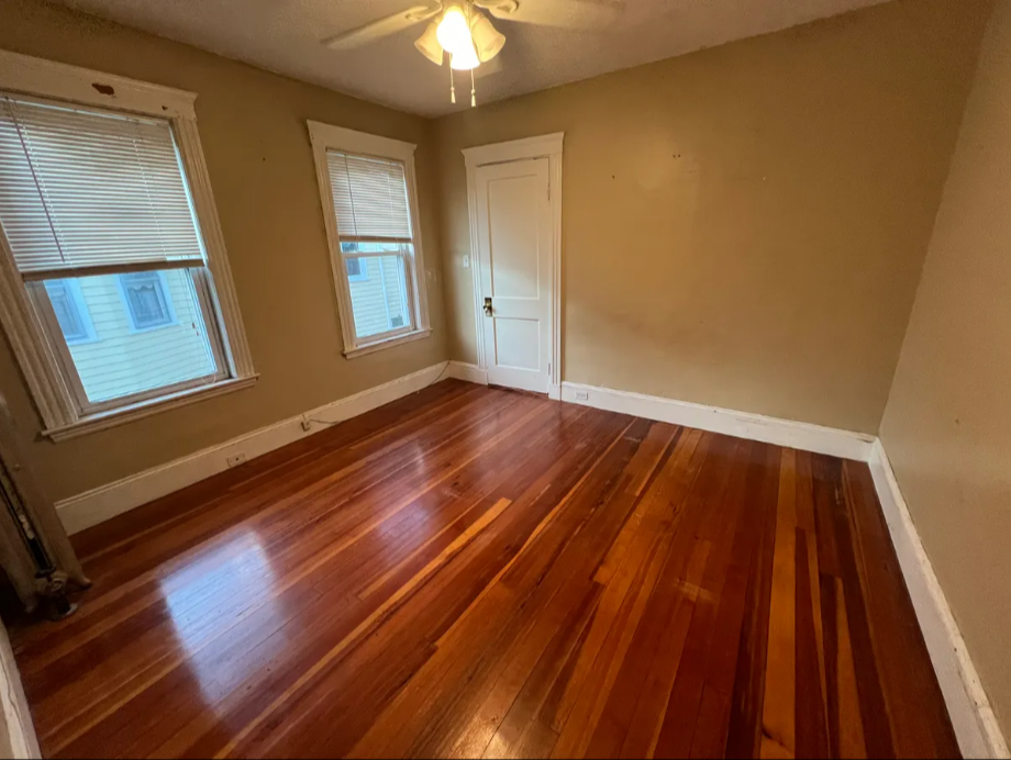 43 Orchard St, Medford