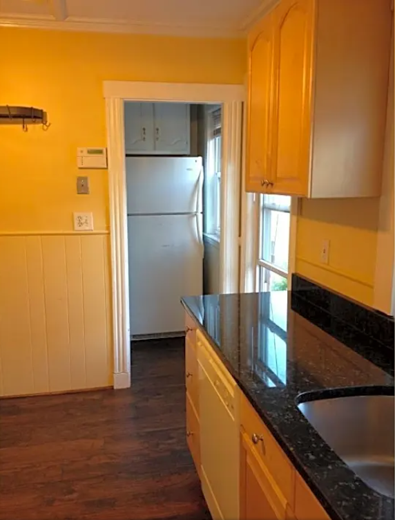 43 Orchard St, Medford