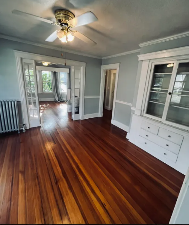 43 Orchard St, Medford