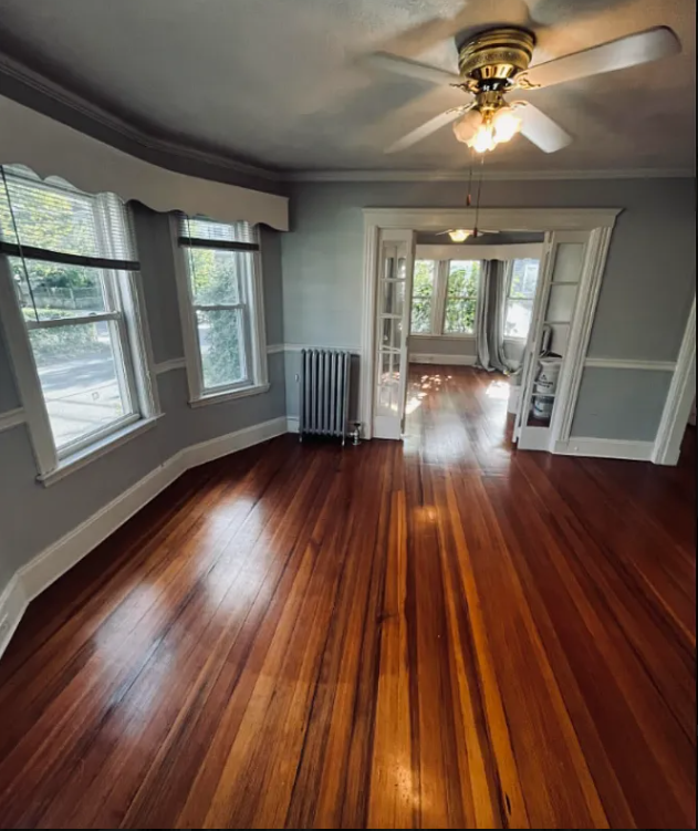 43 Orchard St, Medford