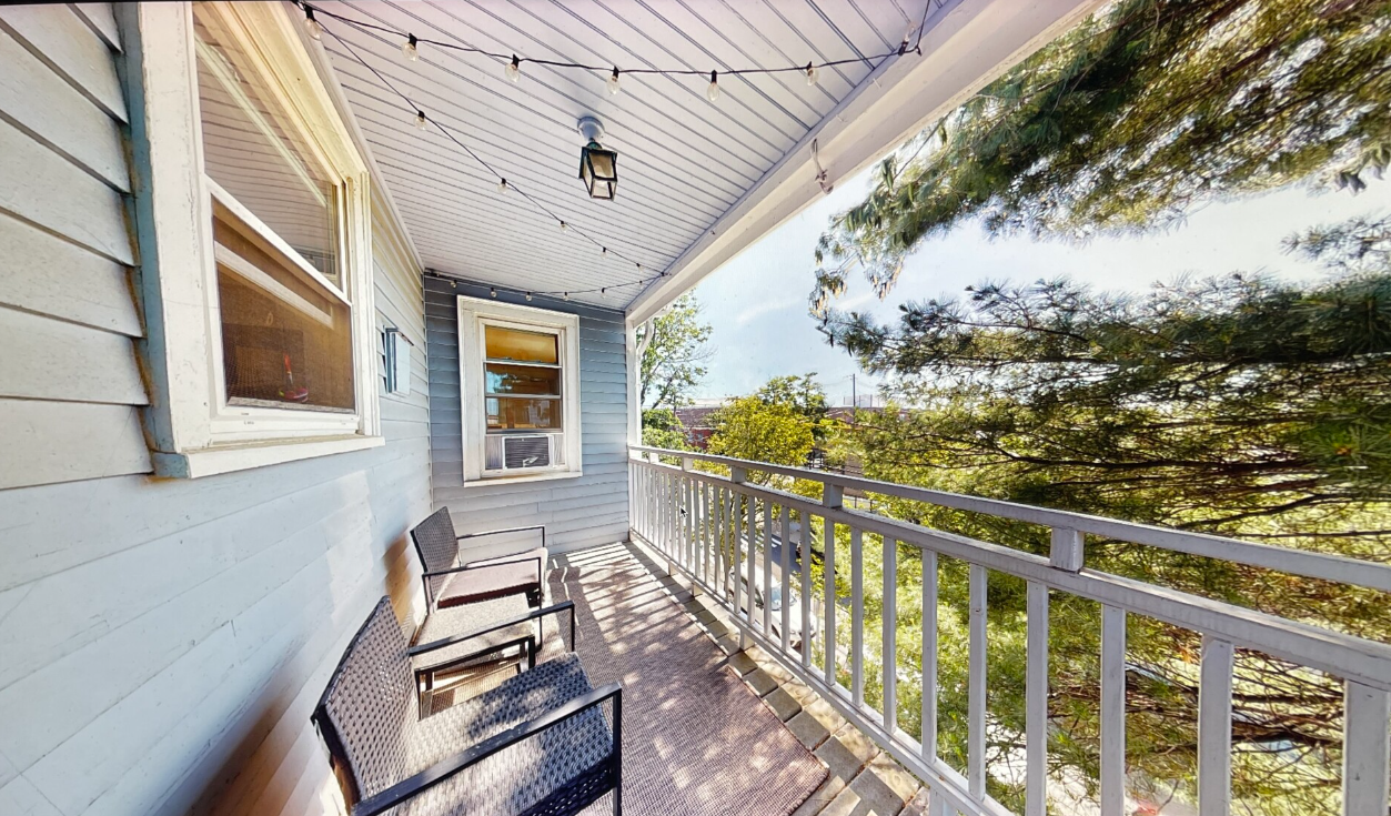 279 Washington St, Ward Two