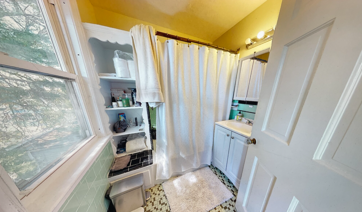 279 Washington St, Ward Two