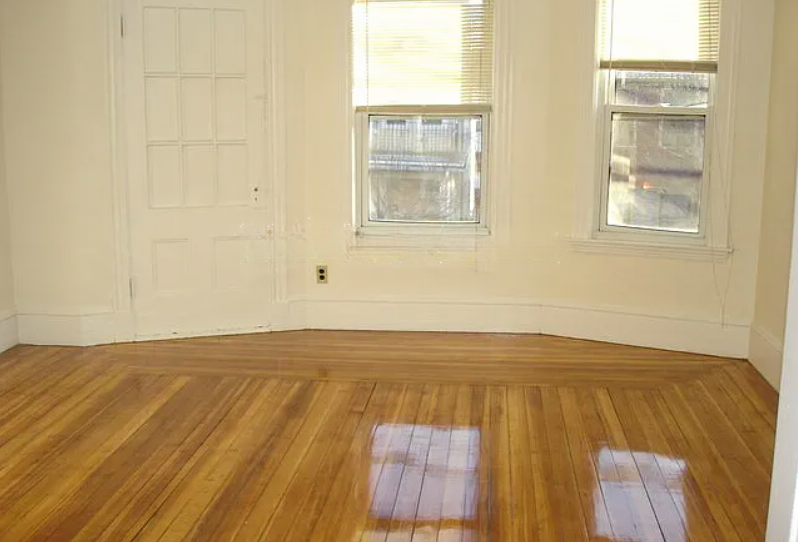 49 Conwell Ave, West Somerville