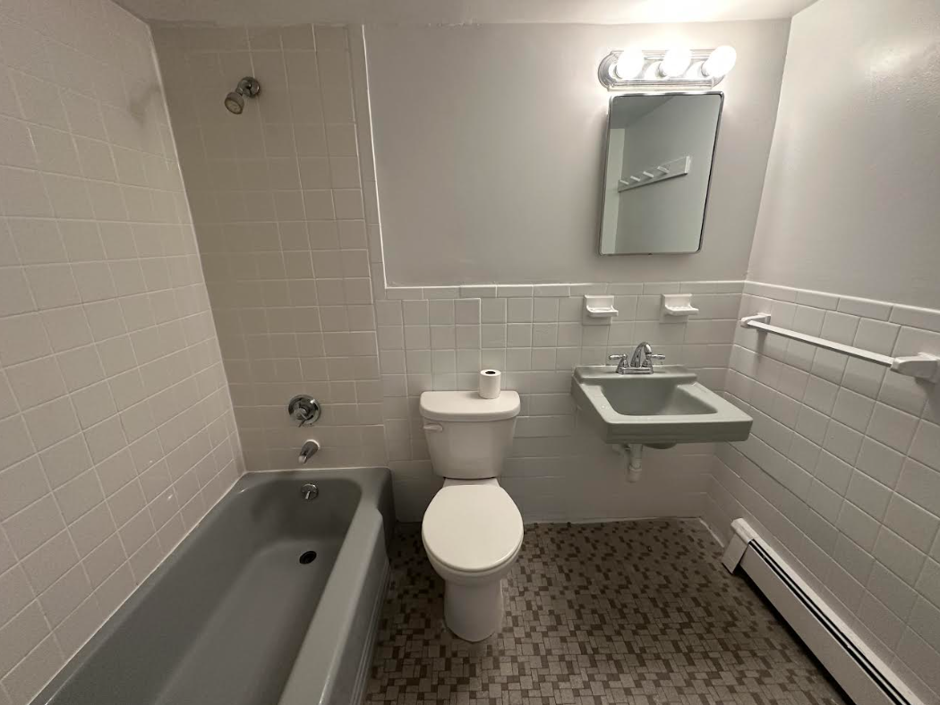 2192 Massachusetts Ave, North Cambridge