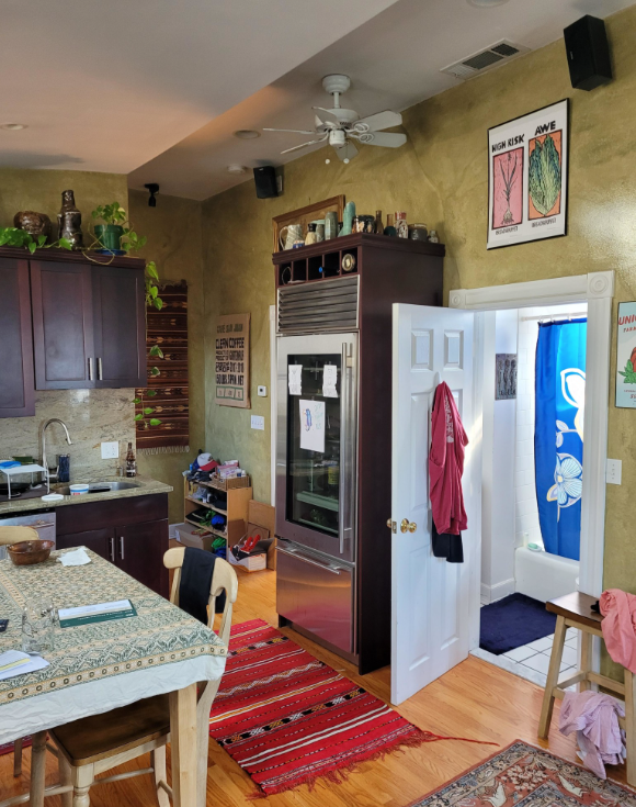 24 Ellington Rd, Powder House Square