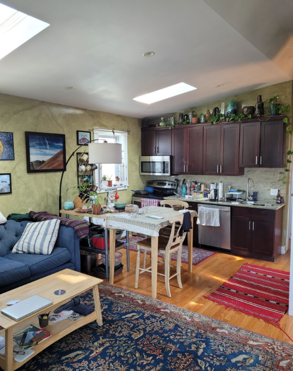 24 Ellington Rd, Powder House Square