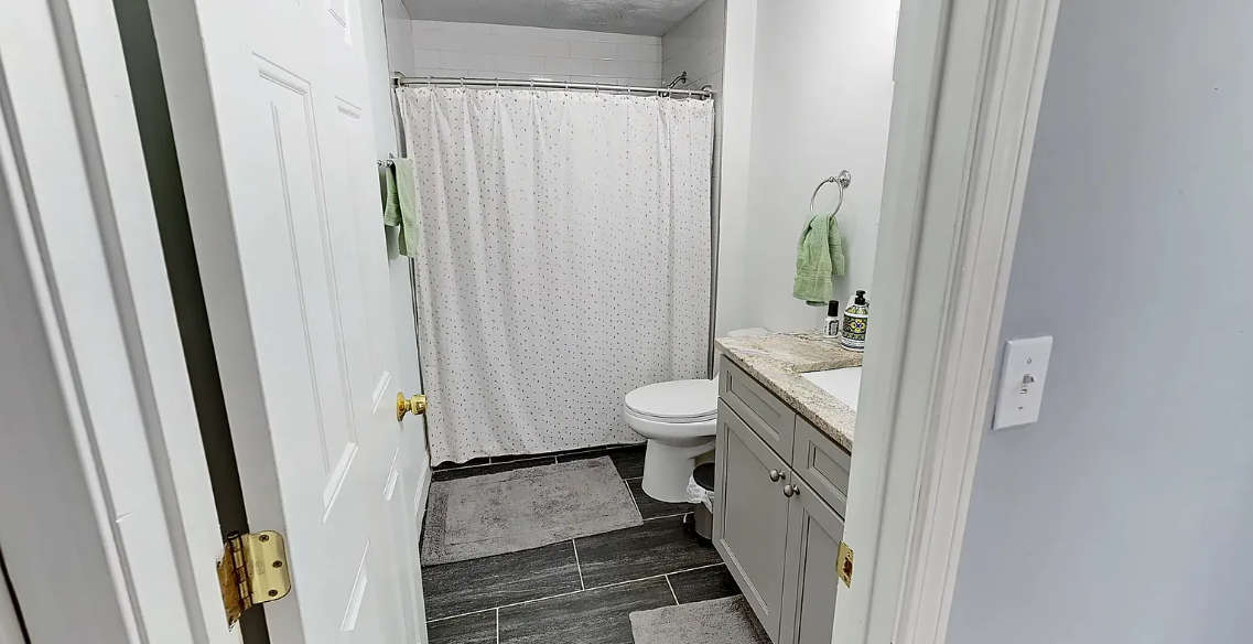 50 Derby St, Somerville