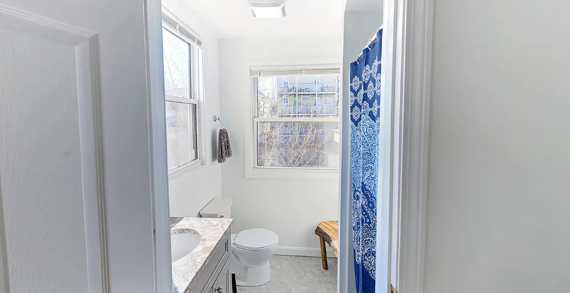 50 Derby St, Somerville