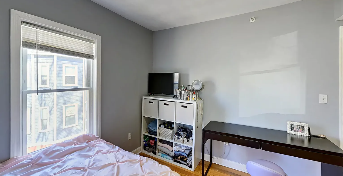 50 Derby St, Somerville