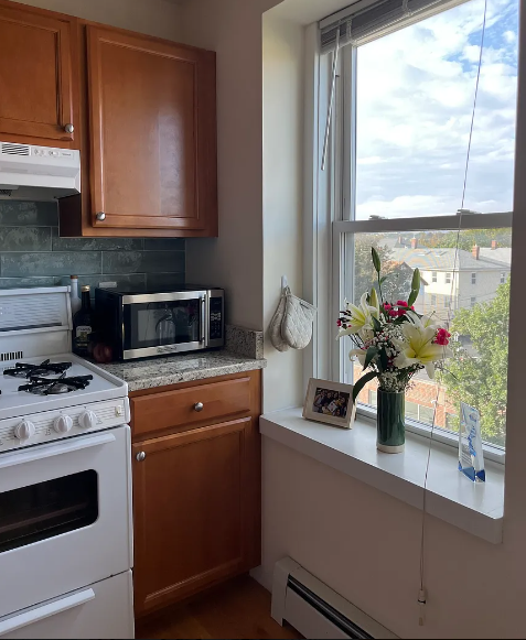 1056 Cambridge St, Inman Square