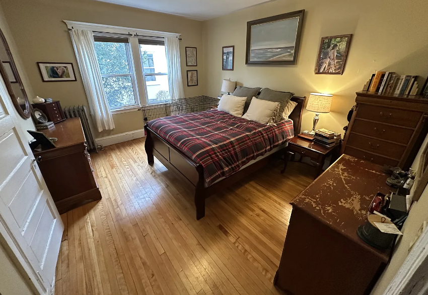 92 Perkins St, Jamaica Plain