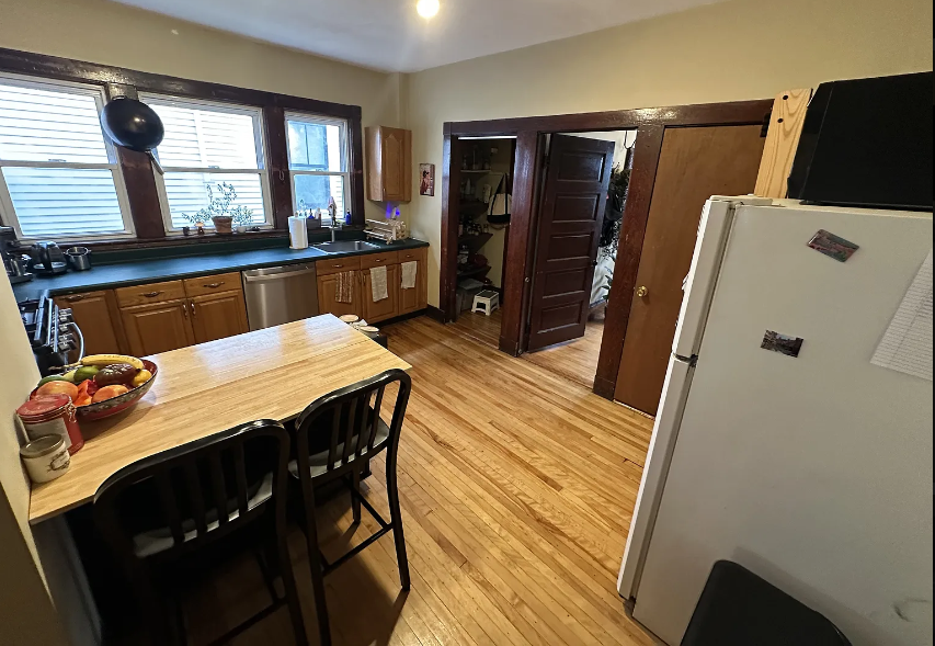 92 Perkins St, Jamaica Plain