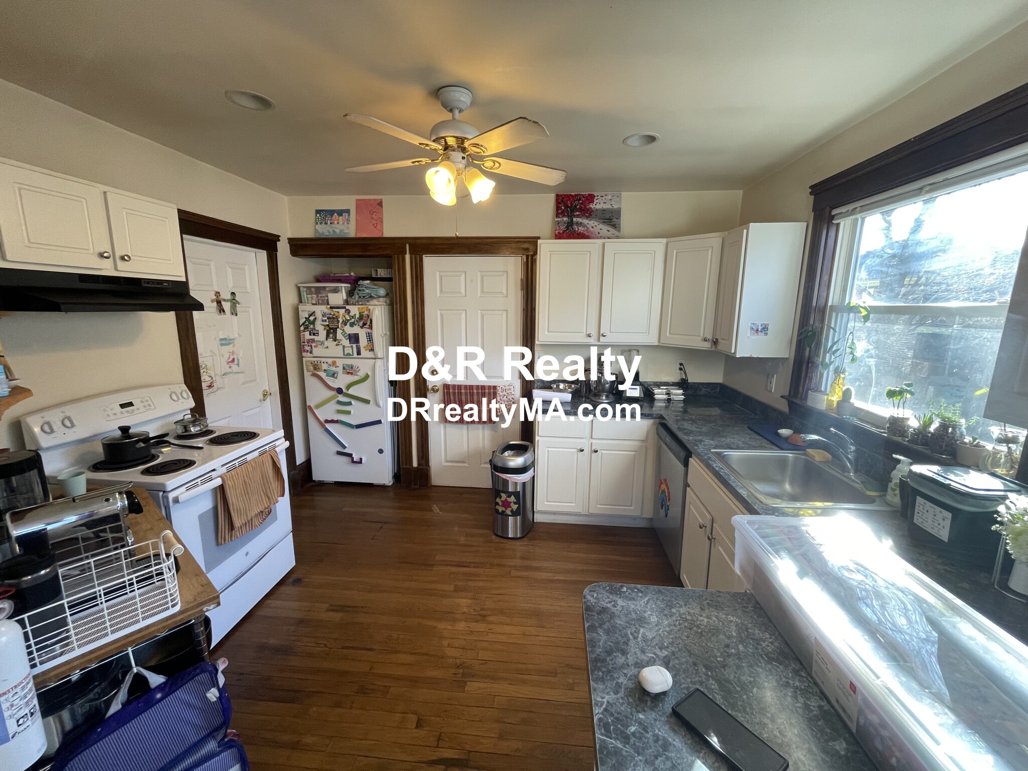 104 Chilton St, North Cambridge