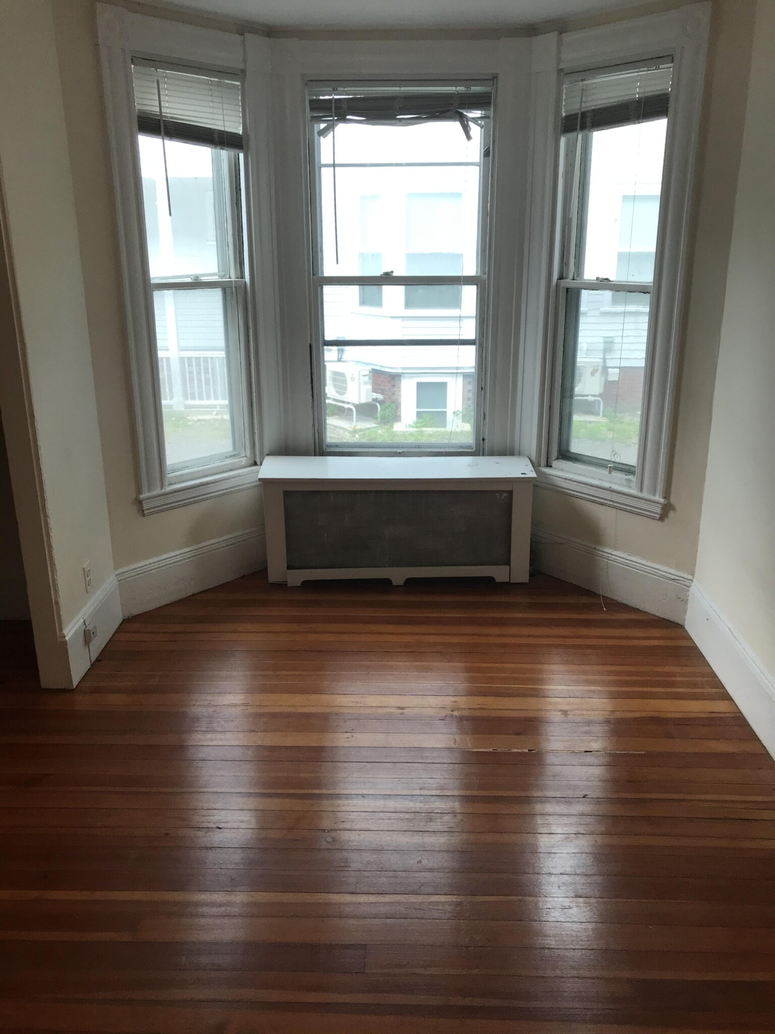 381 Harvard St, Mid-Cambridge