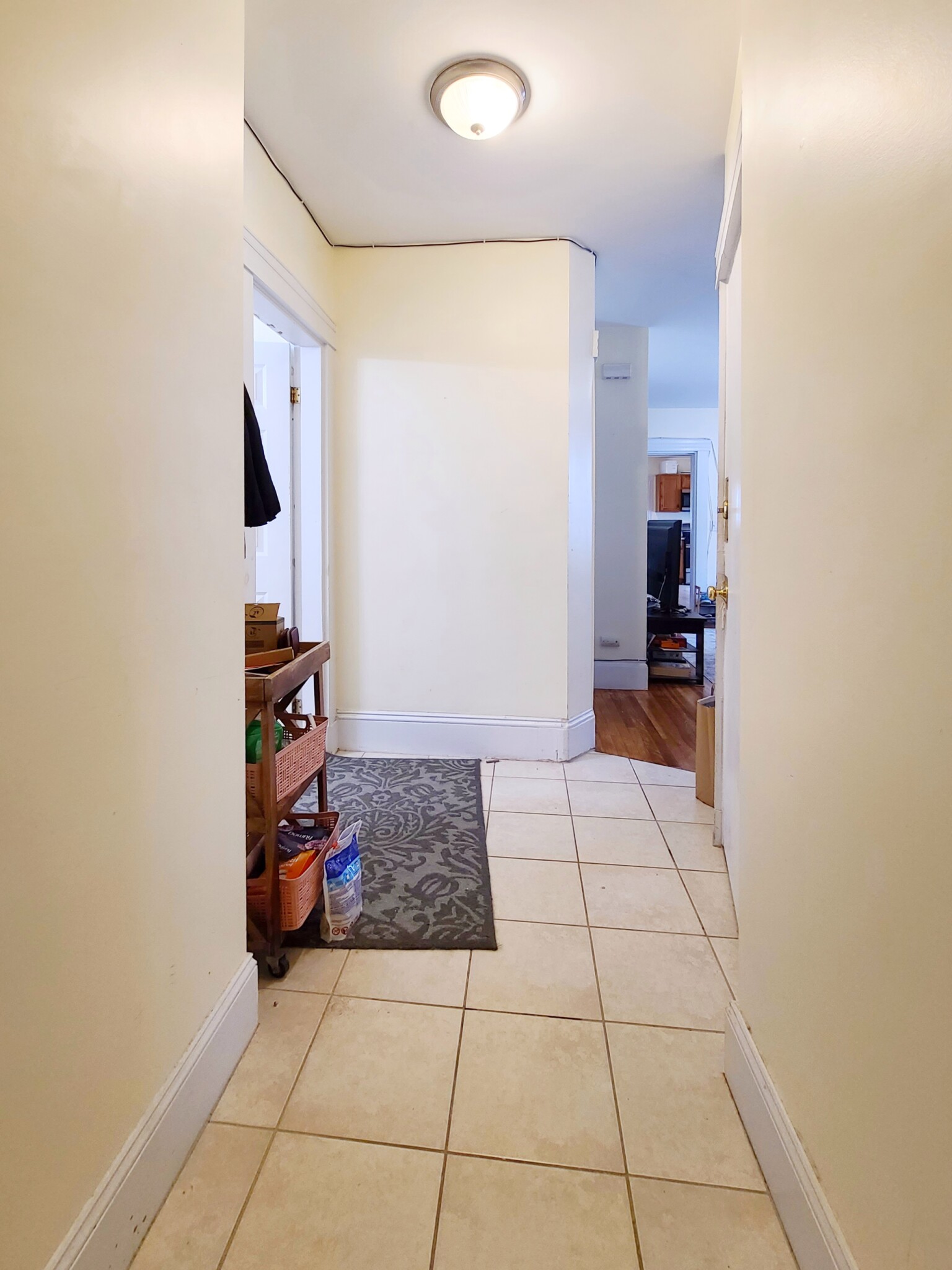 120 Walnut St, Winter Hill