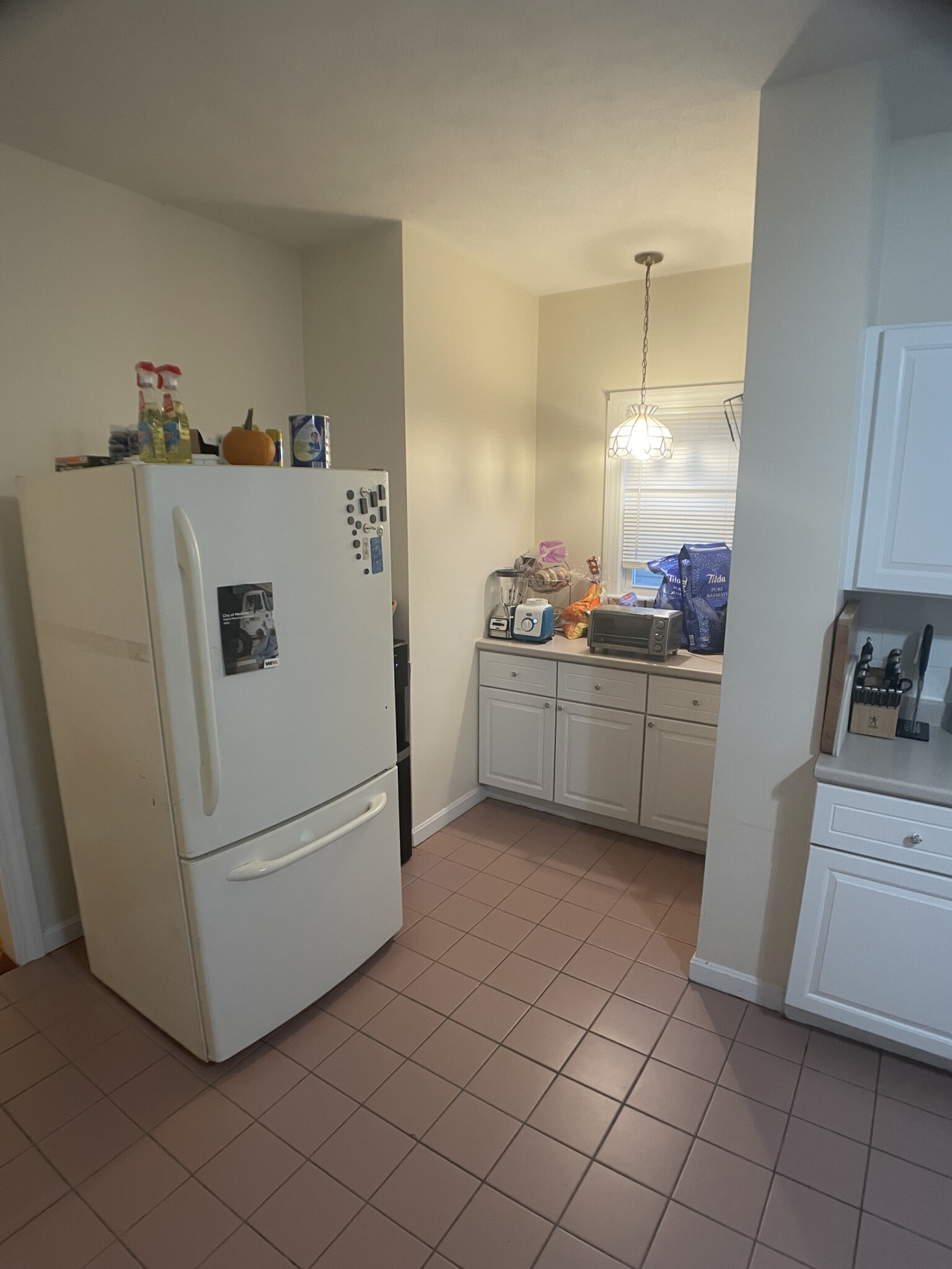 17 Irving St, West Medford