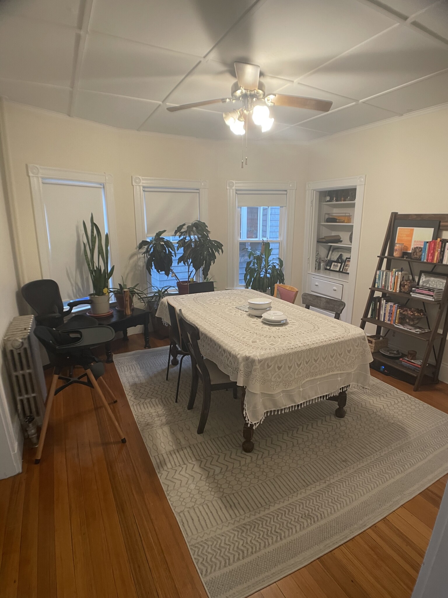 17 Irving St, West Medford