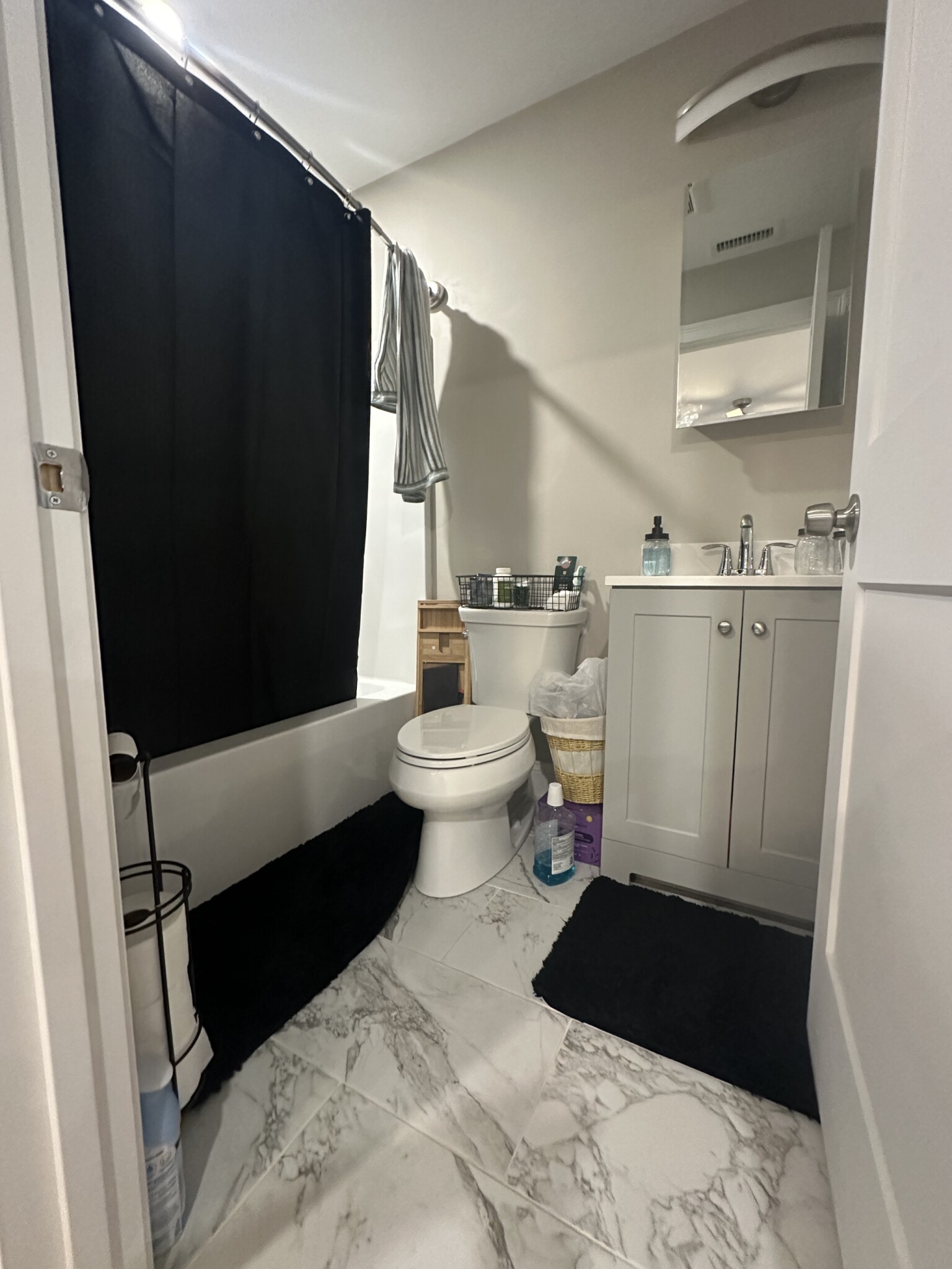 628 Trapelo Rd, Belmont