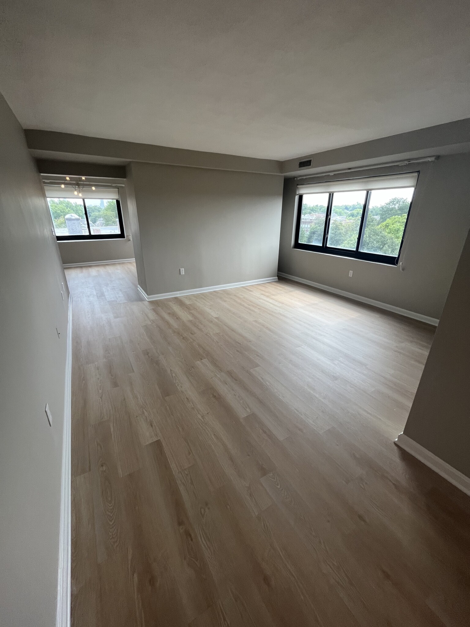 2130 Massachusetts Ave, North Cambridge