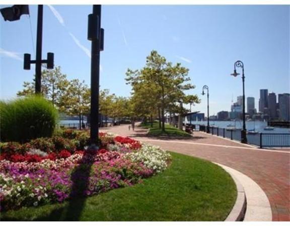 43 Chelsea St, East Boston