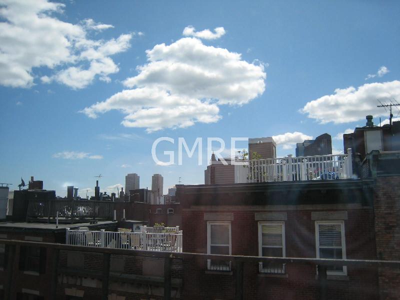 157 Endicott St, North End