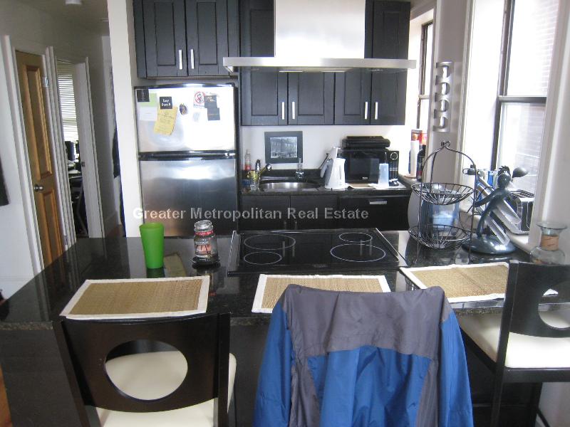 484 Commercial St, North End