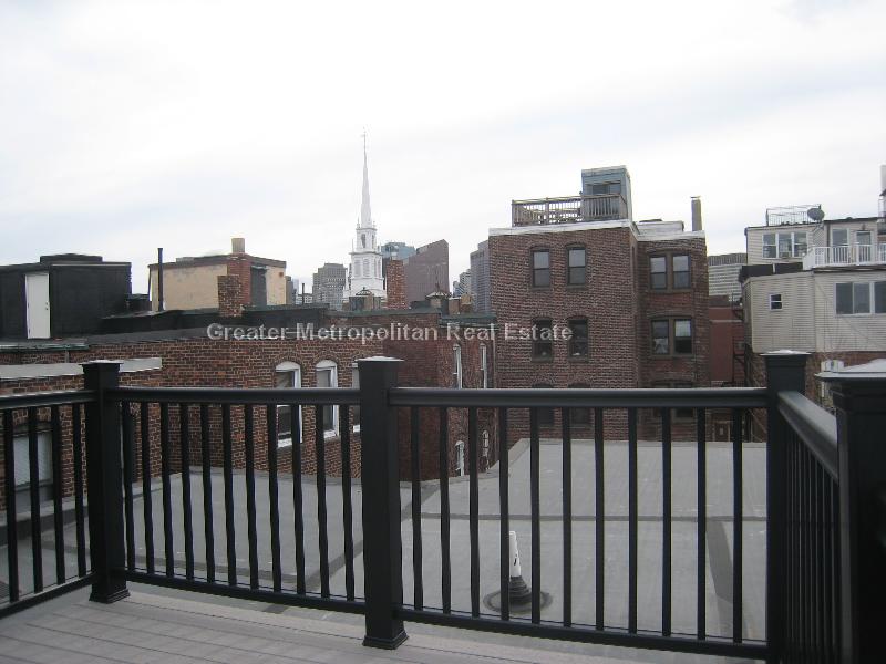 484 Commercial St, North End