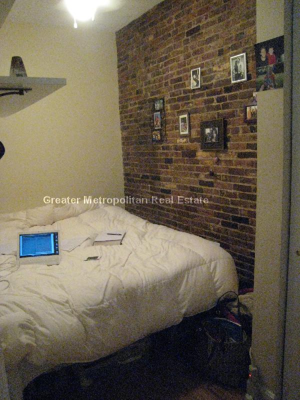 157 Endicott St, North End