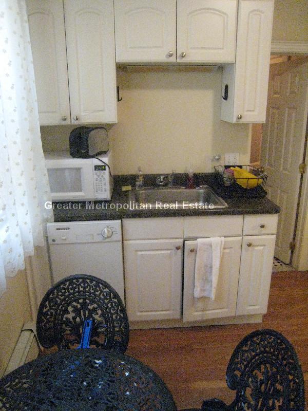 157 Endicott St, North End