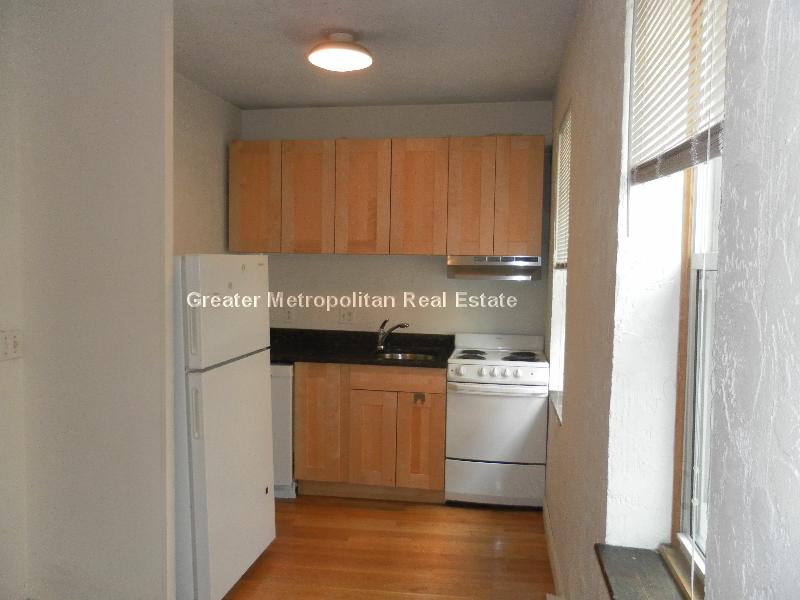 35 Charter St, North End