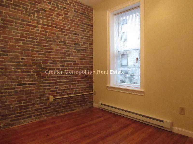 58 Margin St, North End