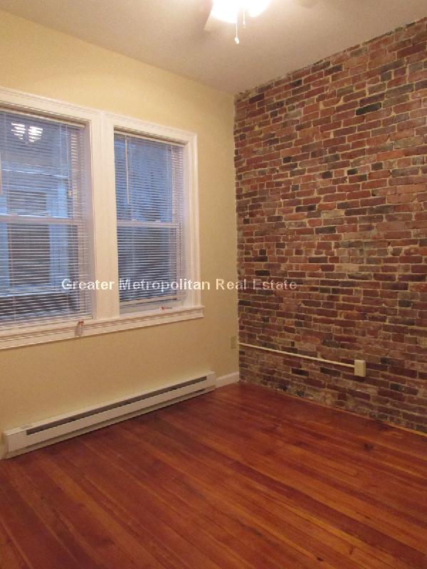 58 Margin St, North End