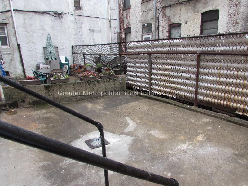 58 Margin St, North End