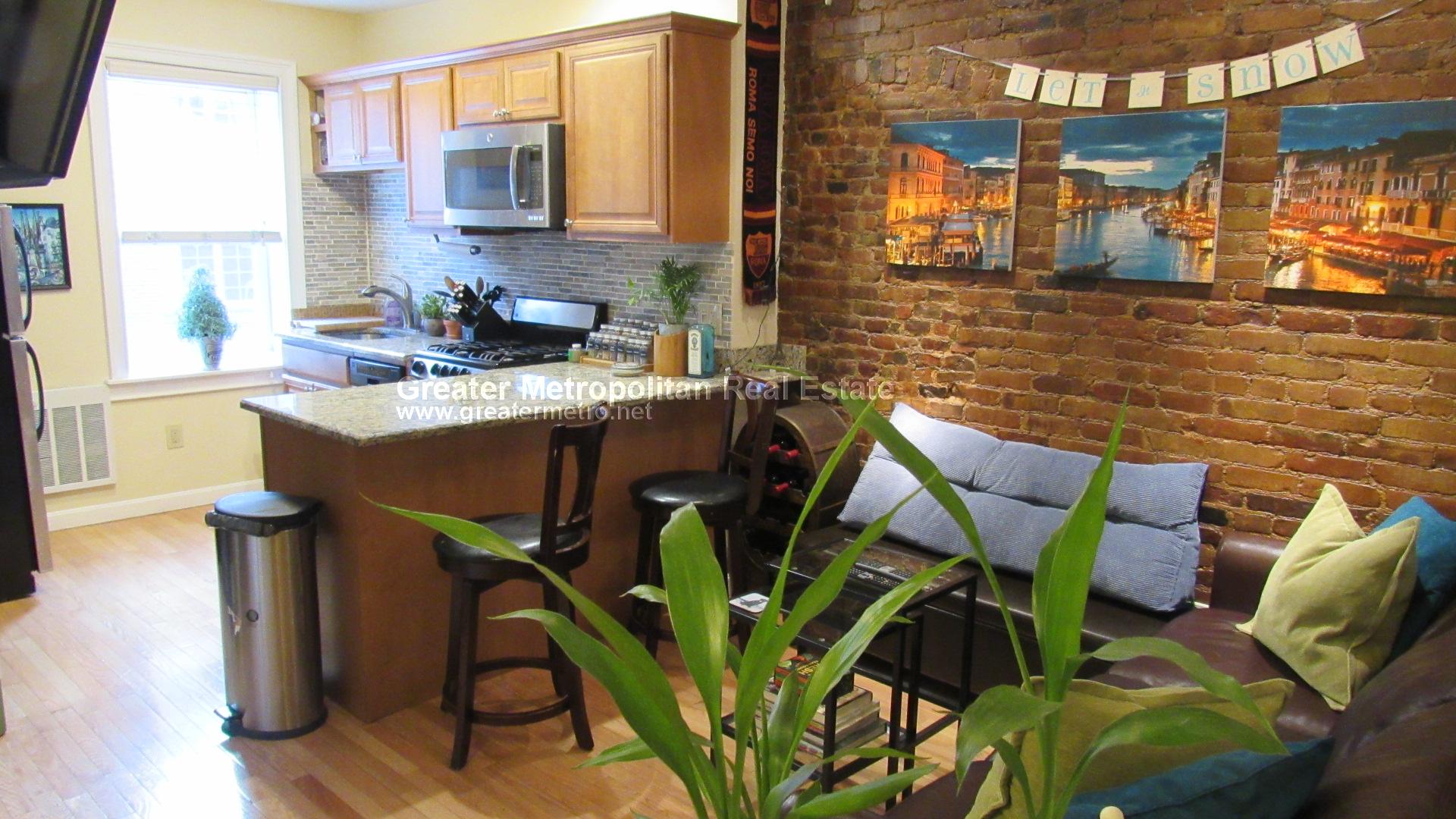 181 Endicott St, North End